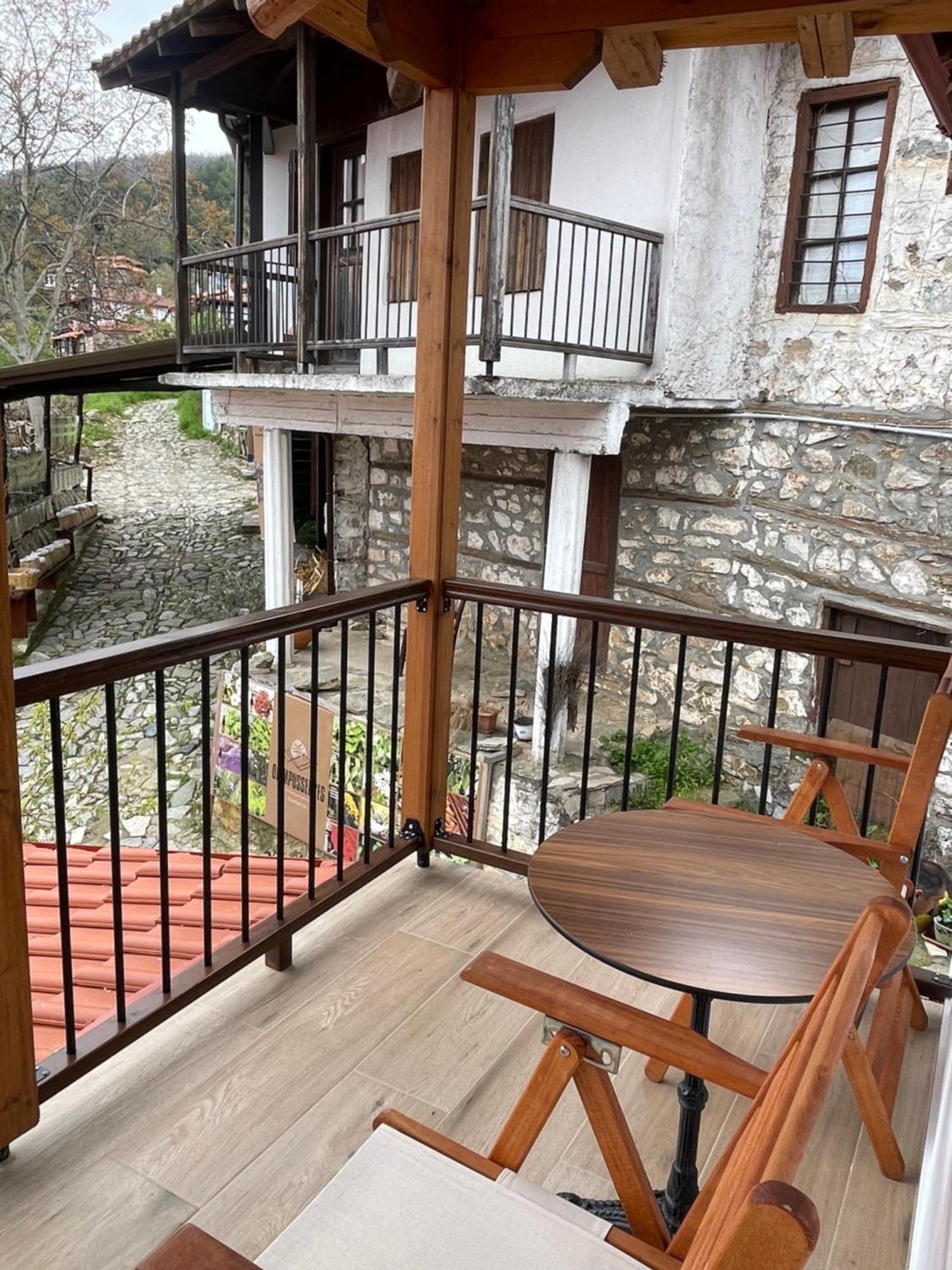 Petrino Hotel Palaios Panteleimonas Exterior foto